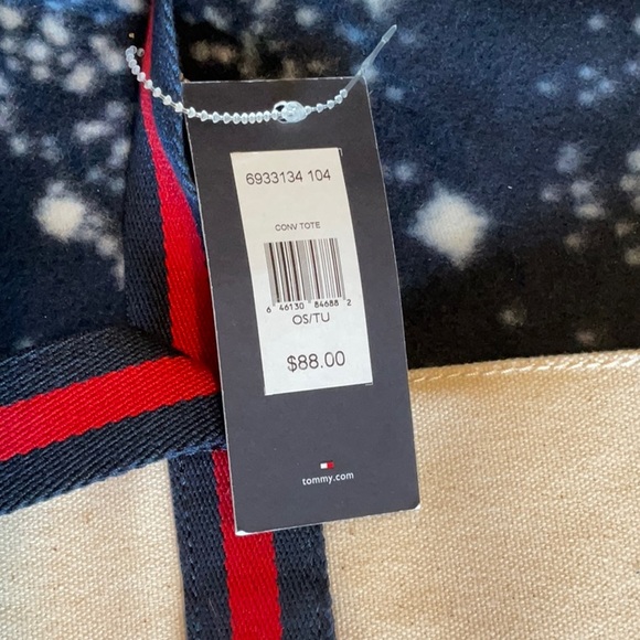 Tommy Hilfiger Blue/Red/Cream Canvas Tote, NWT - Picture 15 of 16